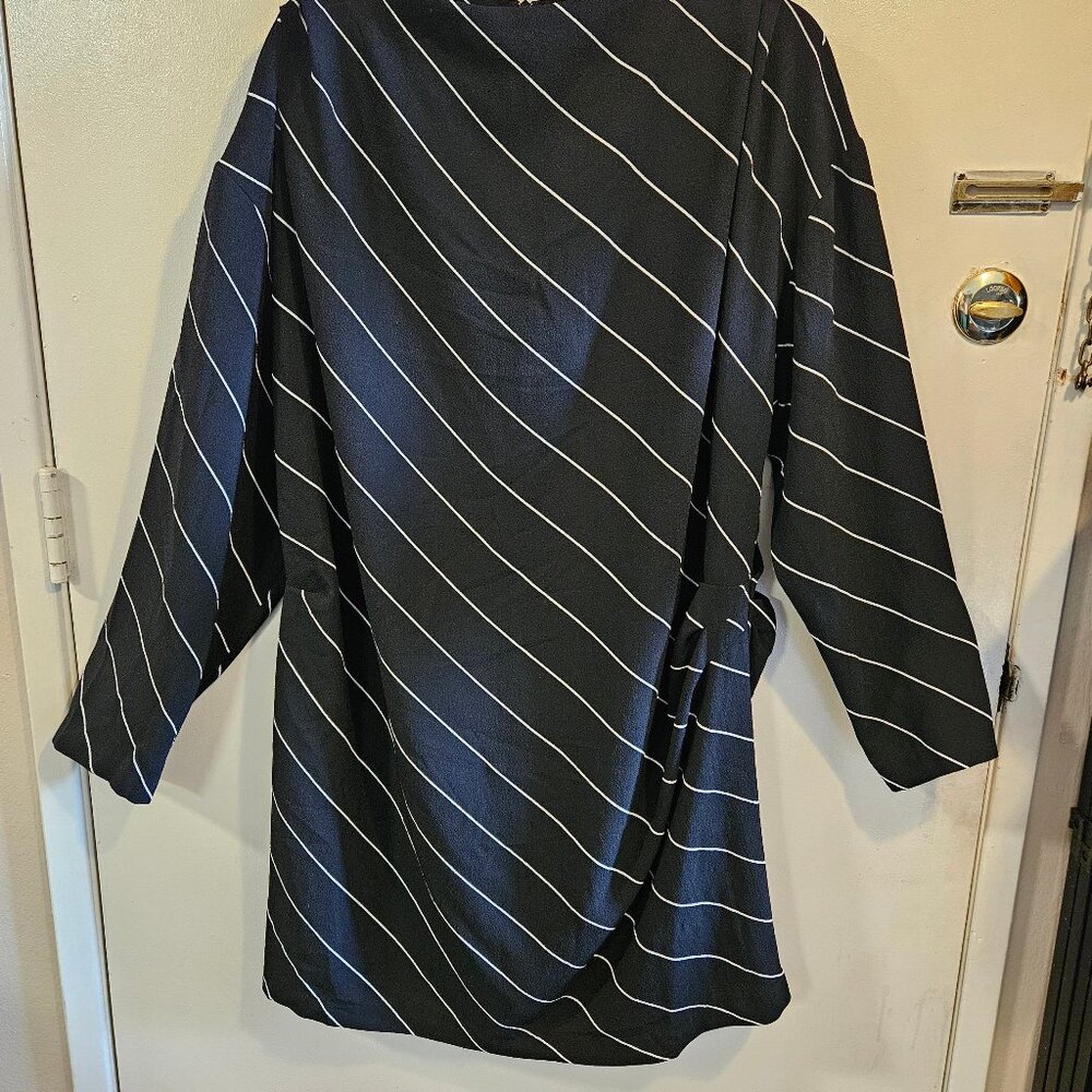 H&M Black with Diagonal White Stripe Dress